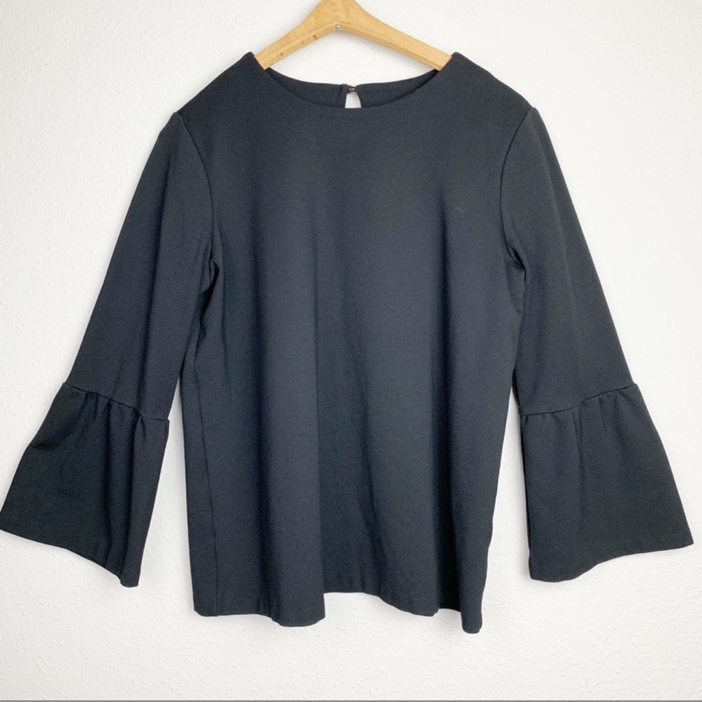 J.McLaughlin Black Kyla ponte Bell Sleeve Top Medium